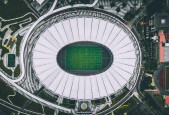 FIFA世界杯2026-詹姆斯空降老特拉福德，梦剧场因他而沸腾！